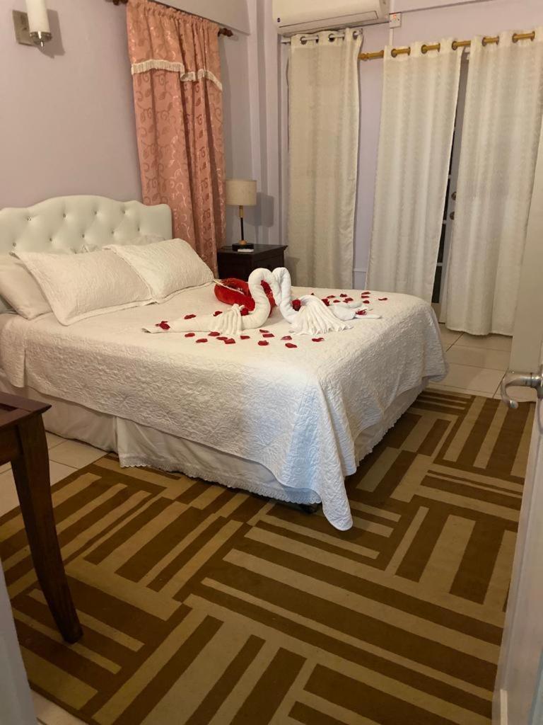 Rejens Hotel Portsmouth 외부 사진